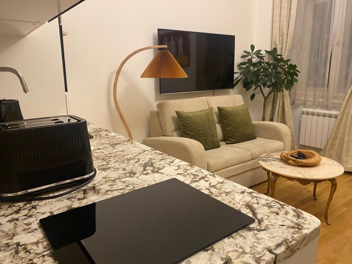 Nana Flat Daire Prag Dış mekan fotoğraf